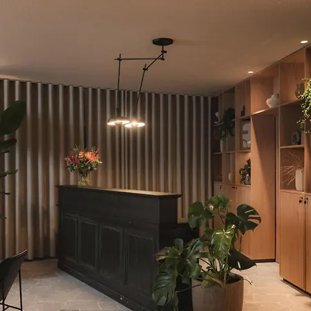 Haus Zirngast 酒店 4*