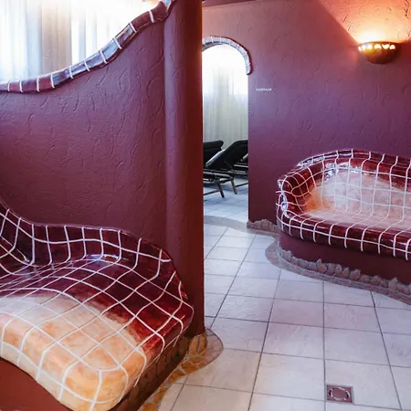 Haus Zirngast 酒店